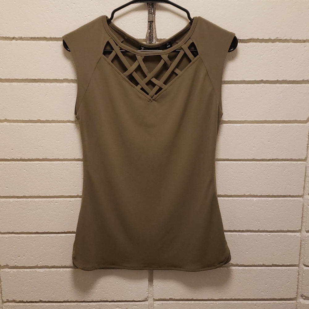NY & Co XS 7th Avenue Cap Sleeve Olive Green top